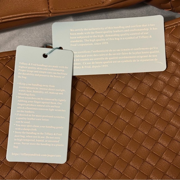 Tiffany & Fred Paris Elegant Brown Woven Tote - Picture 11 of 16